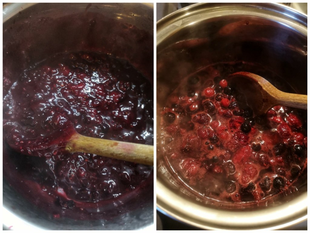 <!-- wp:image {"id":29,"sizeSlug":"large","linkDestination":"none"} -->
<figure class="wp-block-image size-large"><img src="https://toshevakitchen.blog/wp-content/uploads/2026/04/d0a7d098d099d097d09ad095d098d09a-d091d095d097-d097d090d0a5d090d0a0-9.jpg?w=1024" alt="ПРАВЯ СИ СЛАДКОТО ЗА
 НАЙ-ГОРНИЯТ СЛОЙ КАТО ИЗСИПВАМ ГОРСКИТЕ ПЛОДОВЕ В КАСЕРОЛА НА
 КОТЛОНА И ЗАПОЧВАМ ДА БЪРКАМ.ПОСТЕПЕННО СЕ ПОЛУЧАВА ГЪСТА СМЕС.
 МАХАМ ОТ КОТЛОНА И ОСТАВЯМ ДА ИЗСТИНЕ.